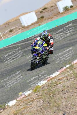 media/Oct-15-2022-TrackXperience (Sat) [[8f70b8b0be]]/Group 2/session 4 turn 1/